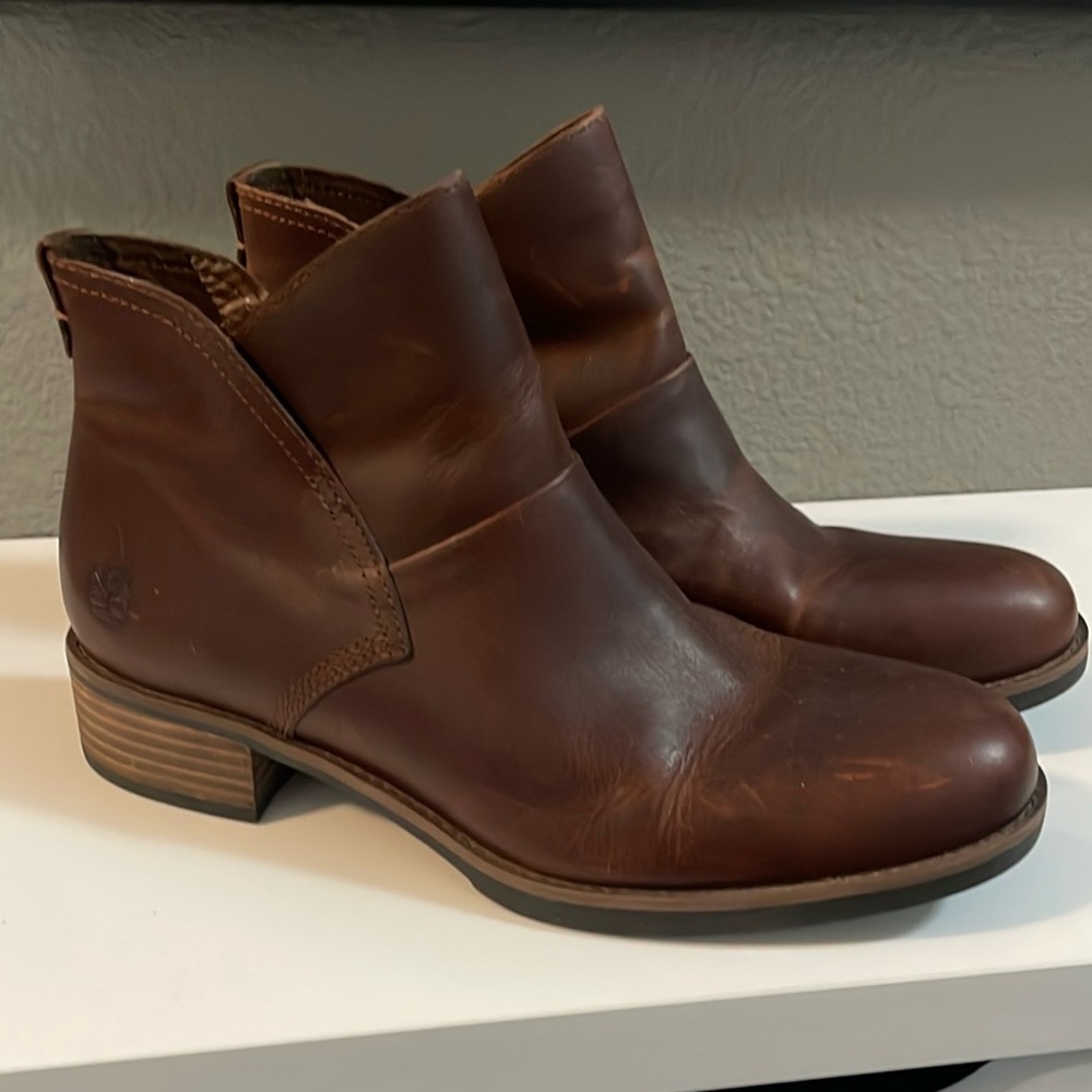 Timberland 8.5 Chelsea side zip boot ortholite